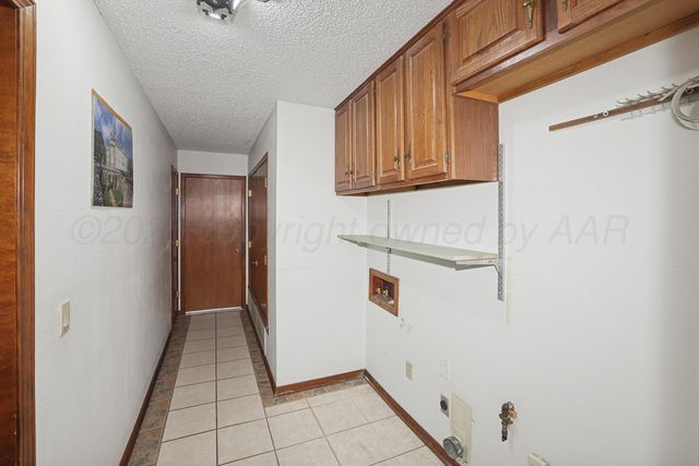 7906 Merchant Drive, Amarillo, TX 79121