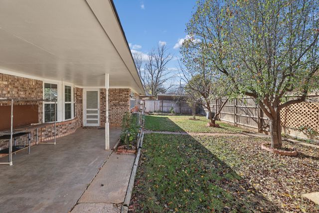 7906 Merchant Drive, Amarillo, TX 79121