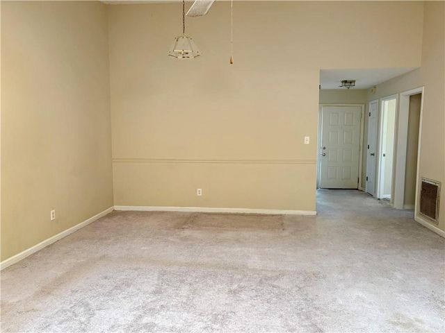 300 Wilbanks Drive, Fayetteville, GA 30215