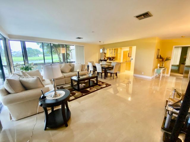 19311 SABAL LAKE Drive 19311, Boca Raton, FL 33434