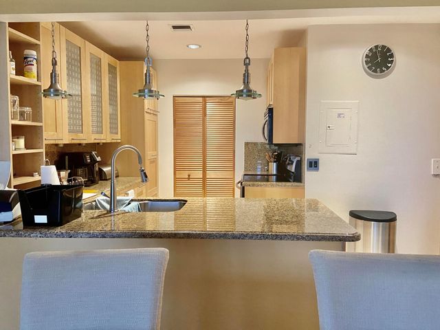 19311 SABAL LAKE Drive 19311, Boca Raton, FL 33434
