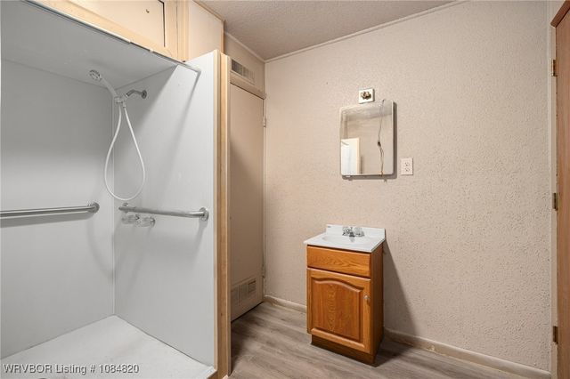 275 N Wood Street, Magazine, AR 72943