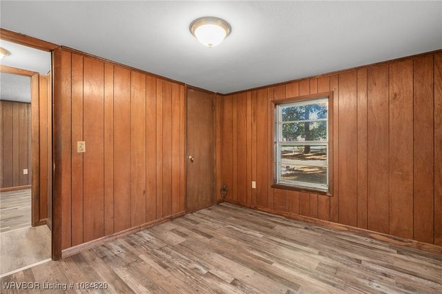 275 N Wood Street, Magazine, AR 72943