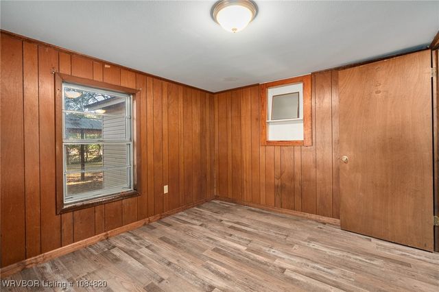 275 N Wood Street, Magazine, AR 72943