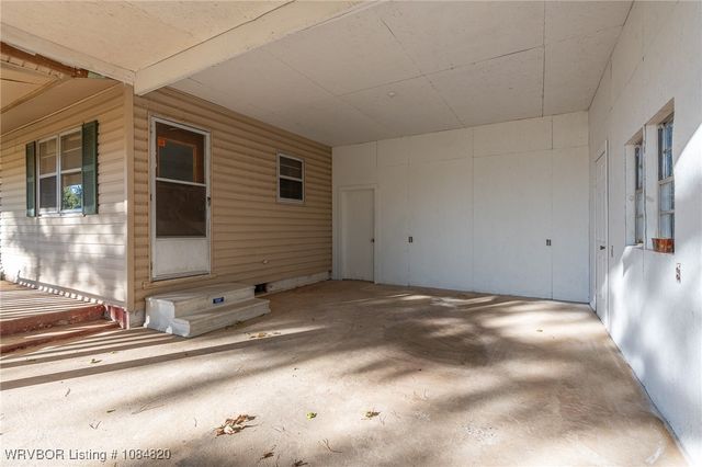 275 N Wood Street, Magazine, AR 72943