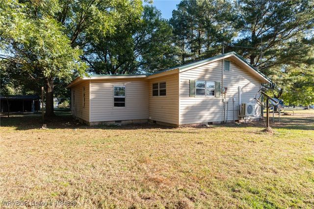275 N Wood Street, Magazine, AR 72943