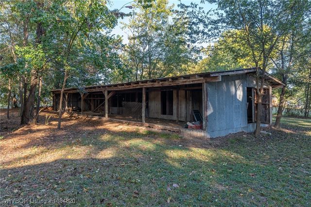 275 N Wood Street, Magazine, AR 72943