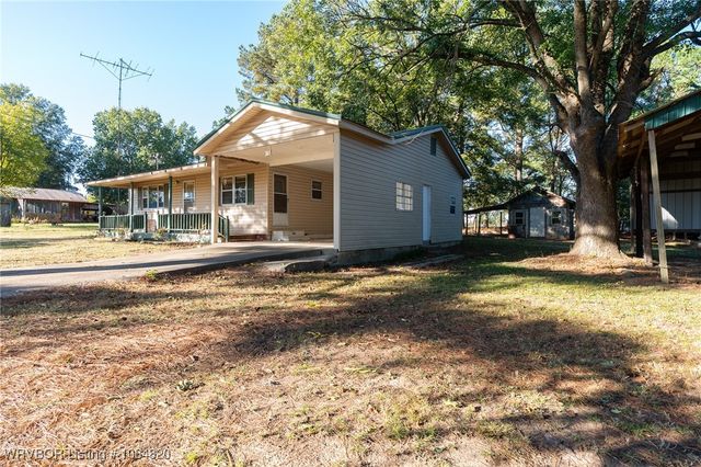 275 N Wood Street, Magazine, AR 72943
