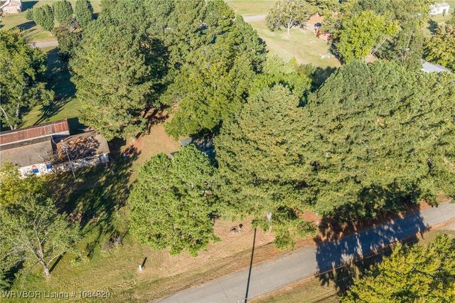 275 N Wood Street, Magazine, AR 72943