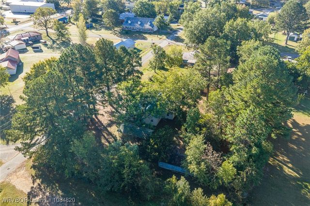 275 N Wood Street, Magazine, AR 72943