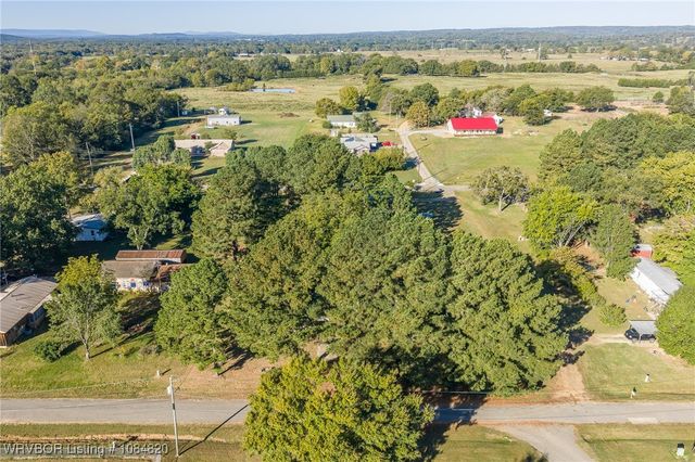 275 N Wood Street, Magazine, AR 72943