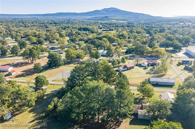 275 N Wood Street, Magazine, AR 72943