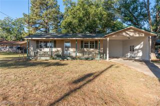 275 N Wood Street, Magazine, AR 72943
