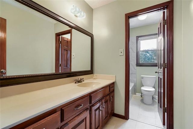 2405 Old Salem Road SE, Conyers, GA 30013