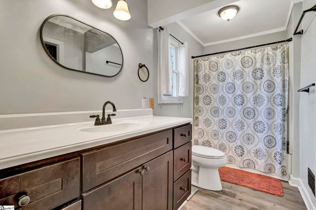 915 Brentwood Way, Simpsonville, SC 29680