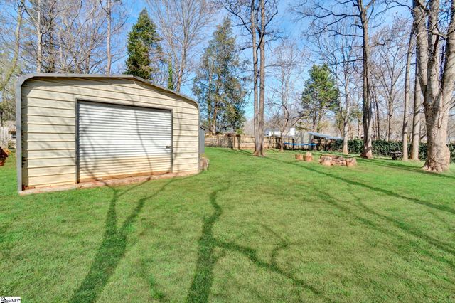 915 Brentwood Way, Simpsonville, SC 29680