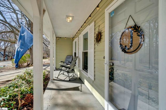 915 Brentwood Way, Simpsonville, SC 29680