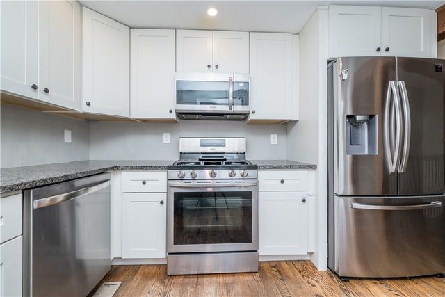 113 Mcginley Dr, Shaler, PA 15116