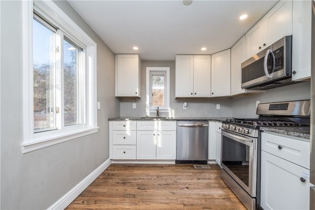 113 Mcginley Dr, Shaler, PA 15116