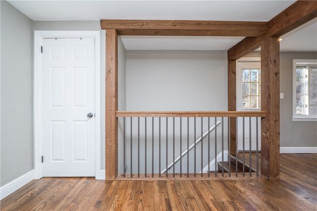 113 Mcginley Dr, Shaler, PA 15116