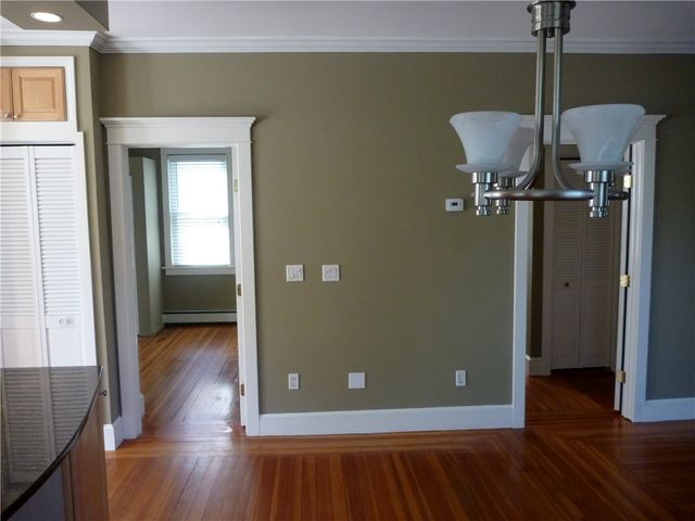 132 Gibbs Avenue 1, Newport, RI 02840