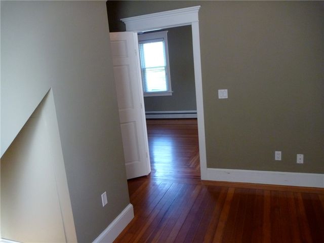 132 Gibbs Avenue 1, Newport, RI 02840