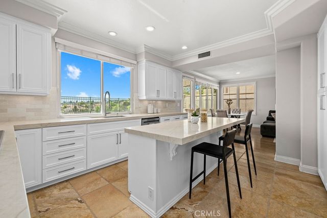 23 Golf Ridge, Rancho Santa Margarita, CA 92679