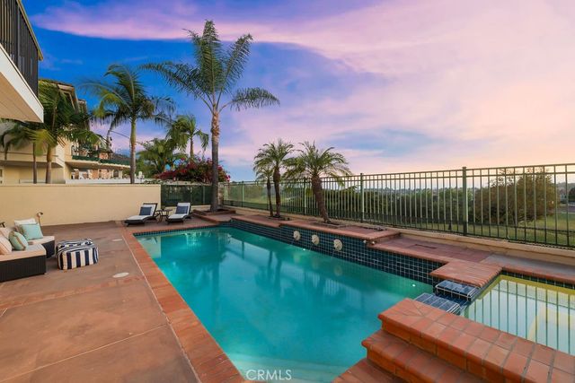 23 Golf Ridge, Rancho Santa Margarita, CA 92679