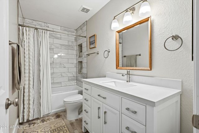 2629 E LOCKWOOD Street, Mesa, AZ 85213