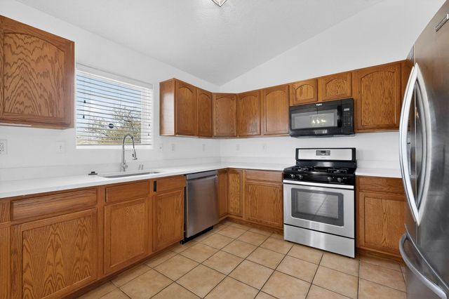 1316 Reynosa Loop SE, Rio Rancho, NM 87124