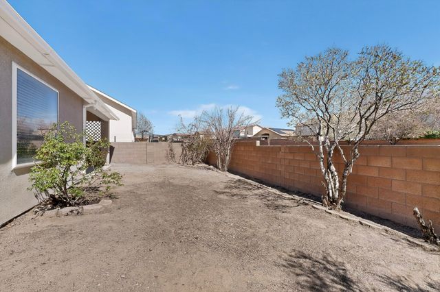 1316 Reynosa Loop SE, Rio Rancho, NM 87124