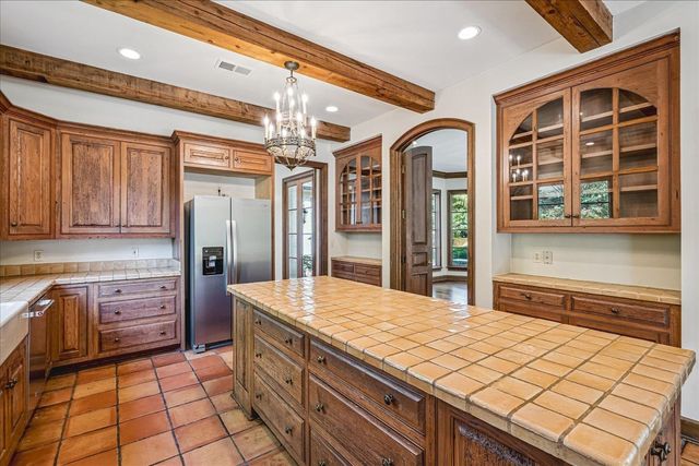 287 CLOISTER GREEN LN, Memphis, TN 38120