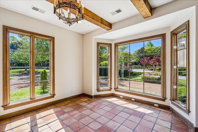 287 CLOISTER GREEN LN, Memphis, TN 38120