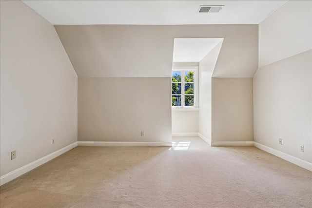 287 CLOISTER GREEN LN, Memphis, TN 38120