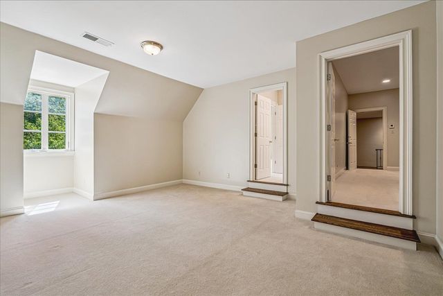 287 CLOISTER GREEN LN, Memphis, TN 38120