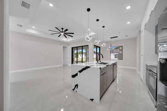 3618 6TH STREET SW, Lehigh Acres, FL 33976
