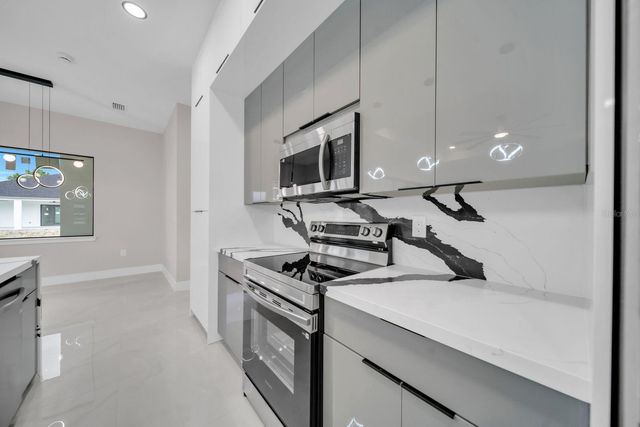 3618 6TH STREET SW, Lehigh Acres, FL 33976