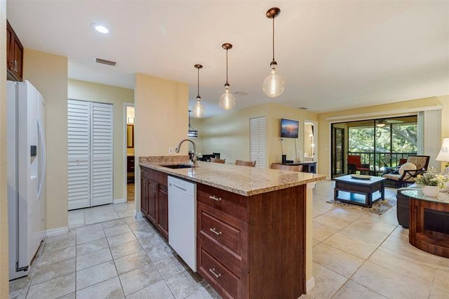 3001 58TH AVENUE S 1014, St Petersburg, FL 33712