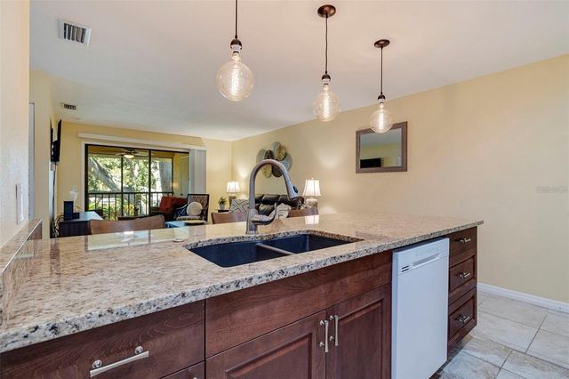 3001 58TH AVENUE S 1014, St Petersburg, FL 33712