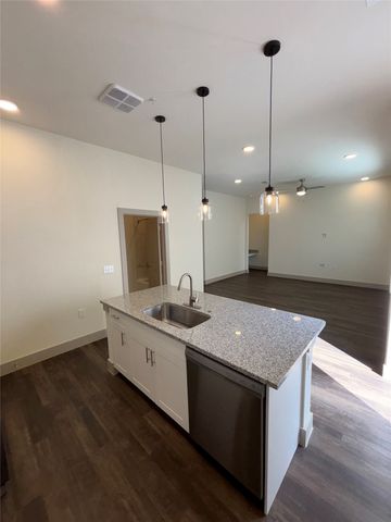 2036 Oak Grove 146, Aubrey, TX 76227