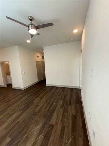 2036 Oak Grove 146, Aubrey, TX 76227