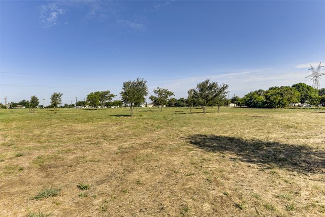 8508 County Road 1016, Burleson, TX 76028