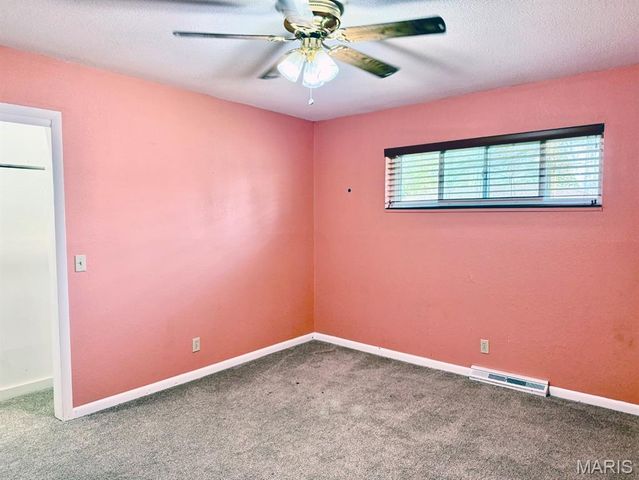 1014 N Woodland Drive, Dexter, MO 63841