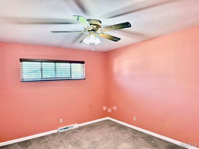 1014 N Woodland Drive, Dexter, MO 63841