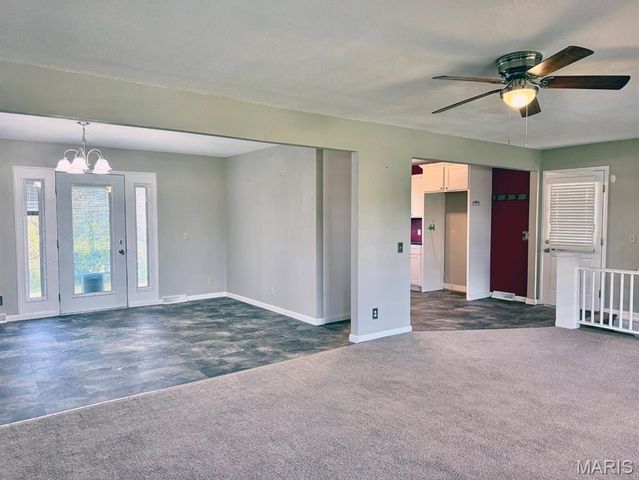 1014 N Woodland Drive, Dexter, MO 63841