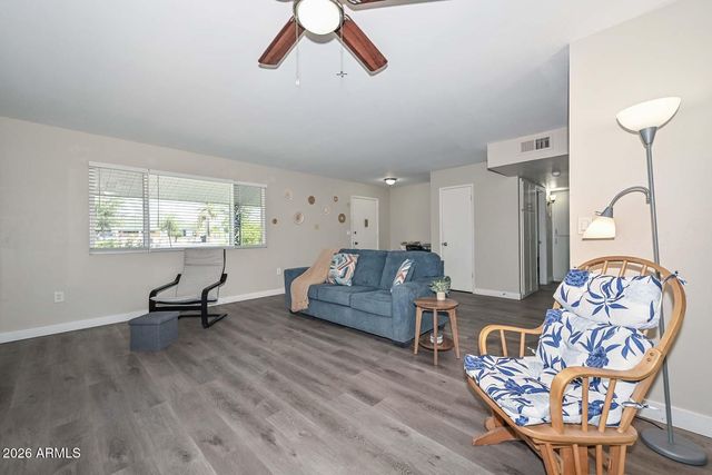 10131 W ALABAMA Avenue, Sun City, AZ 85351