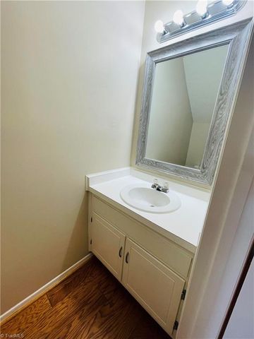 2607 Cottage Place, Greensboro, NC 27455