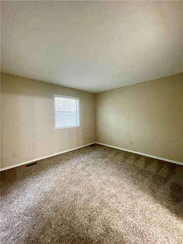 2607 Cottage Place, Greensboro, NC 27455