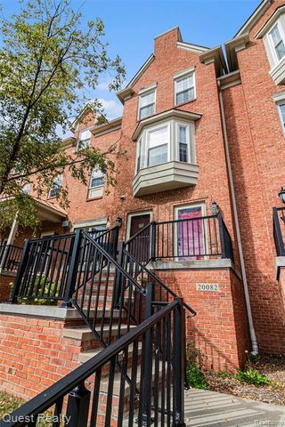 20082 Rodeo Court 8, Southfield, MI 48075