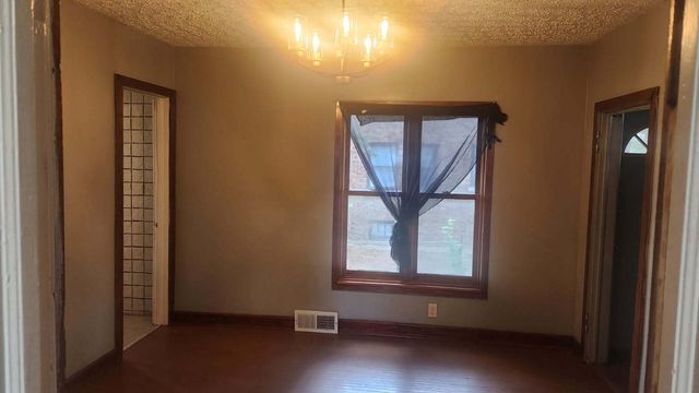 1518 9th Avenue, Rockford, IL 61104